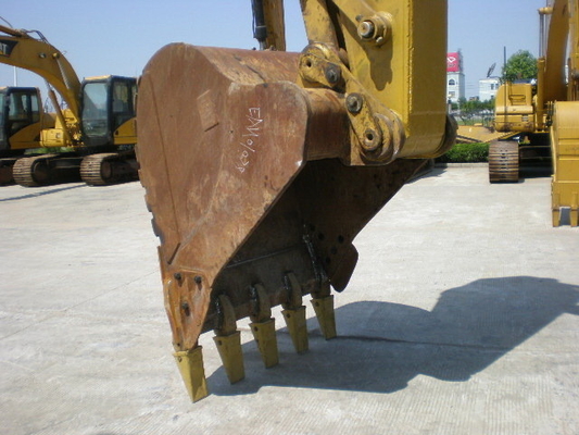 使用済み CAT 330D 掘削機 クローラー 掘削機 良い性能 低労働時間 0-2000