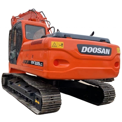 25000kg 機械重量 ドーサン DX225LC 掘削機 日本 原画 2017年