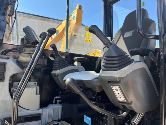 中古掘削機 日本 オリジナル エンジン 2019 ディーゼル 掘削機 5.5トン カタピラー 305.5E2