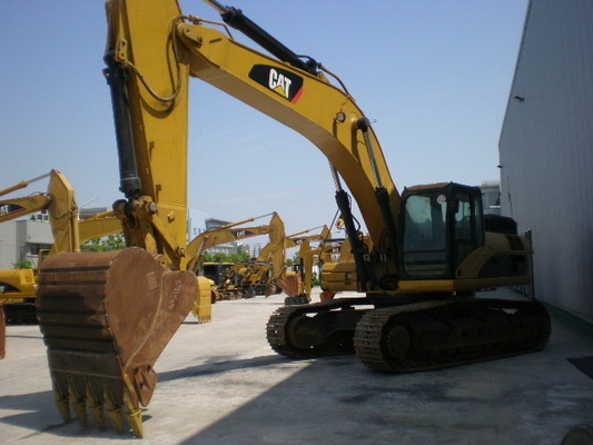 2021年 中古 カタピラー 掘削機 CAT 330D マシン 20000 KG 状態良好