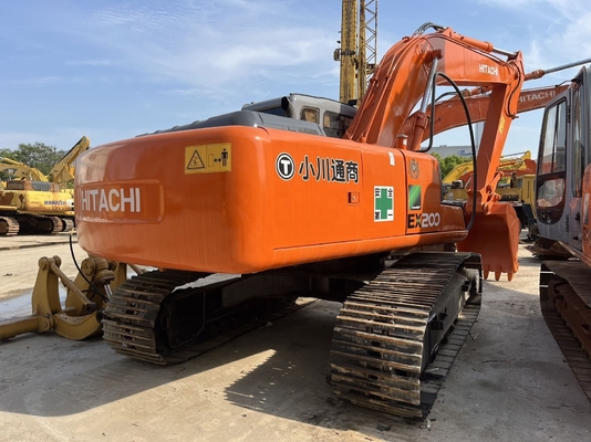 中古 掘削機 ヒタチ EX200-3 良い状態で,価格が安く,赤色