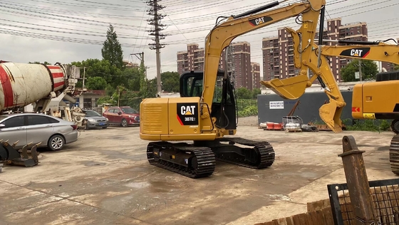 良い状態で使用されたカターピラー掘削機 CAT 307E2 日本エンジンのホイール掘削機