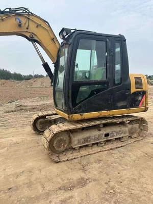 日本製の古き重用機器 Cat307D クローラー掘削機