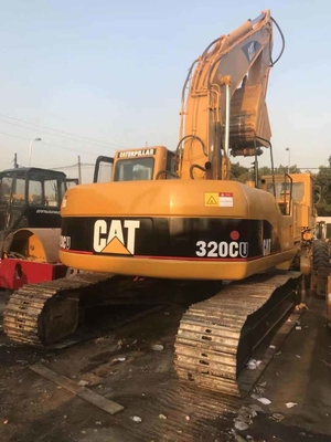Caterpillar バイト時間も短くて 0.8m3 のバケツ容量で 320CU の古用掘削機