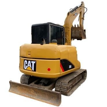日本USD Digger CAT 306 中古ミニ掘削機 性能も強さも