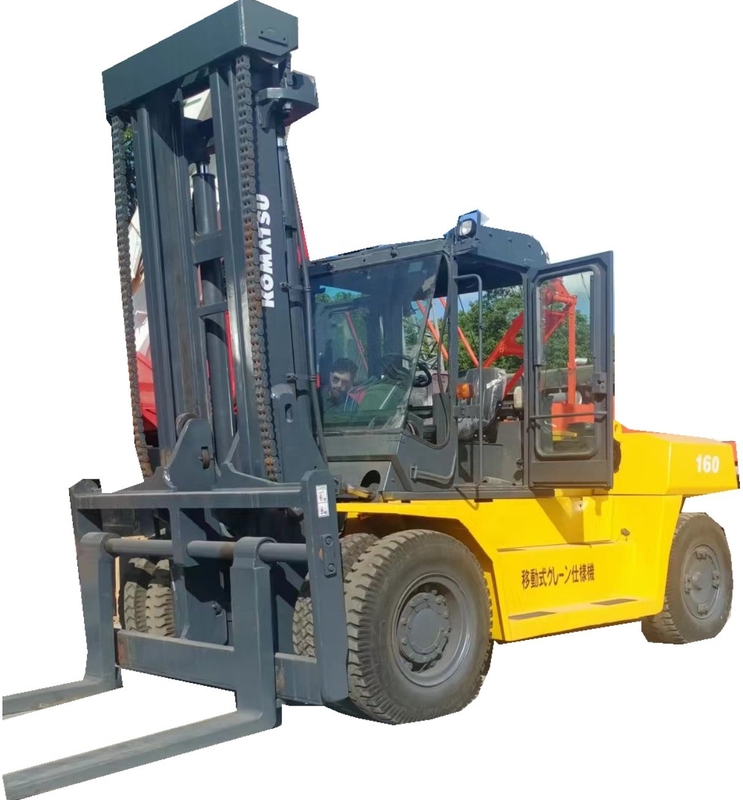 オリジナルの水力システムで良い二手コマツー FD160 16TON ディーゼルフォークリフト