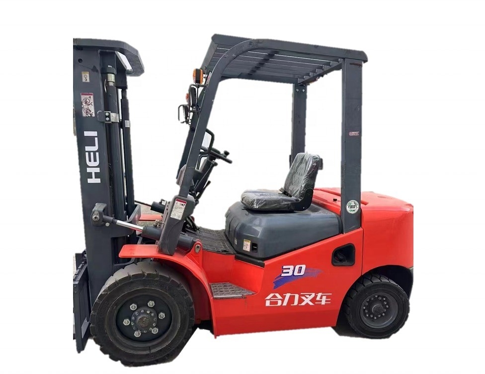 HELI 30フォークリフト 3t パレットリフティングトラックのための多機能で優れた性能