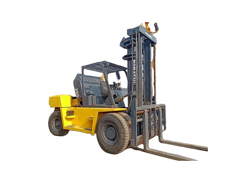 20トンのディーゼルフォークリフト KOMATSU FD200 建材店のコンテナ処理用