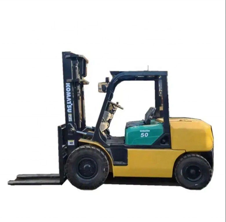 5トンのディーゼルミニフォークリフト 製造工場用コンテナリフトトラック KOMATSU FD50