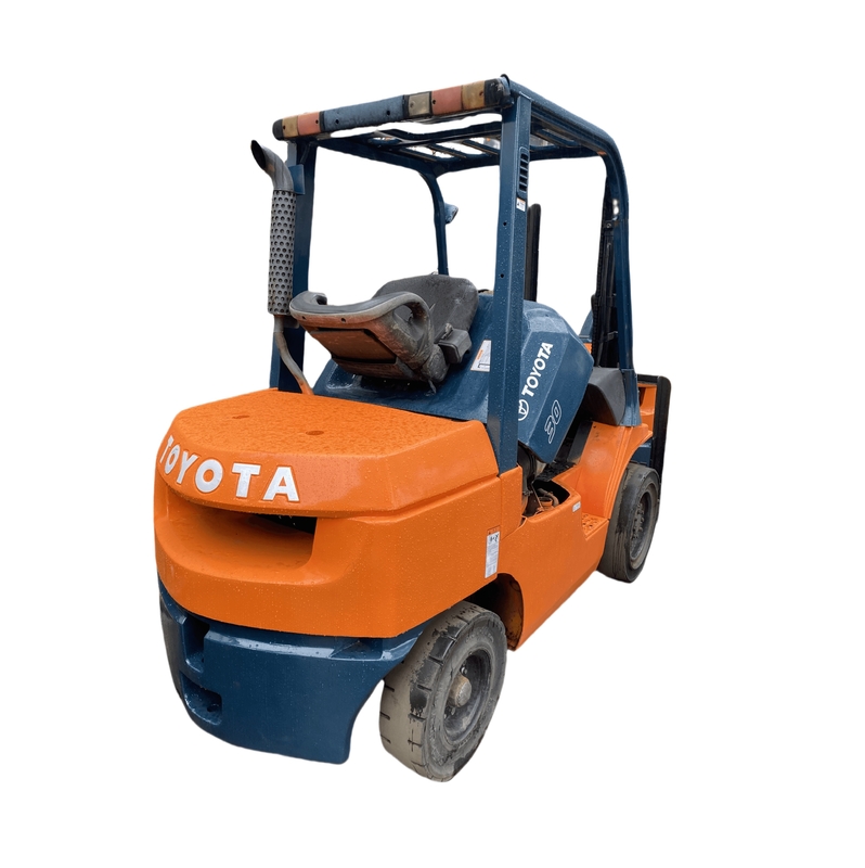 日本 トヨタ FD30 ディーゼルフォークリフト 3 トンパレットリフティングトラック