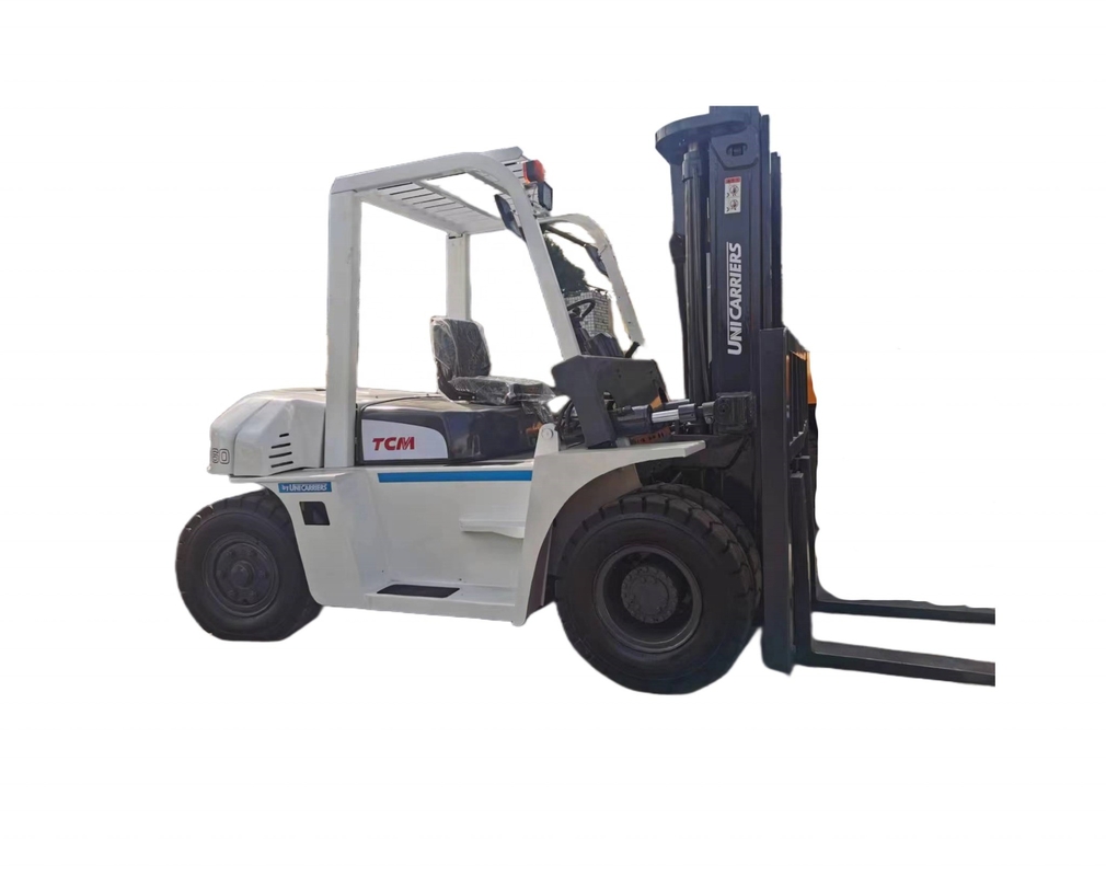 日本 建設用 TCM 6 トン ディーゼルフォークリフト オリジナル カラー 重量 6000 kg