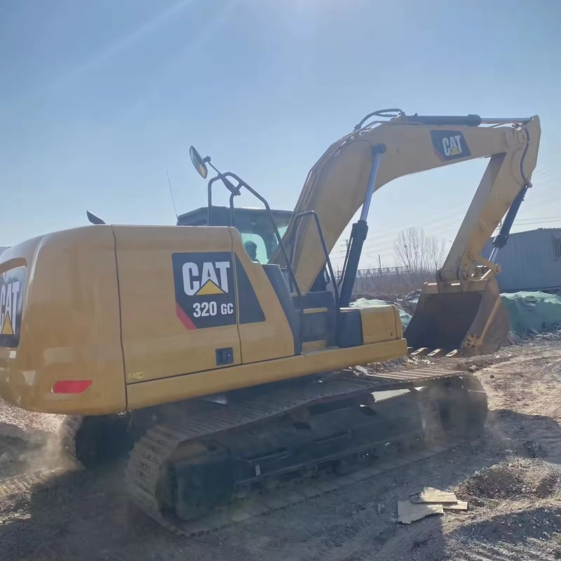 日本 エンジン CAT 320GC 掘削機 0.3m3 容量