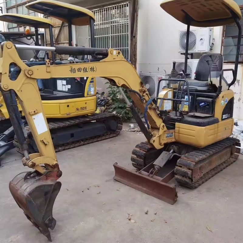 中古 カタピラー 301.5 ミニ掘削機 低労働時間 状態良好 備品